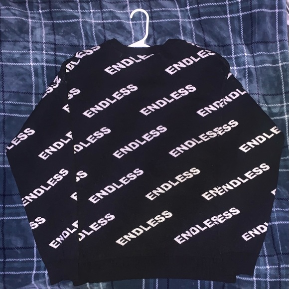 Y2K Forever21 Endless Crewneck Sweater - Picture 2 of 3